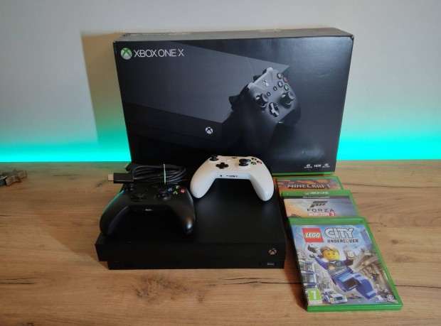 Kivl Xbox One X 1TB lemezolvasval 2 Kontrollerrel+ 3 ajndk jtk!