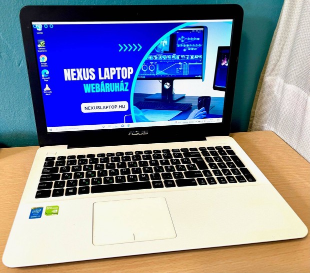 Kivl r! Asus X554L laptop (i3-G4/4GB/240SSD/Nvidia2GB) - 1 v garan