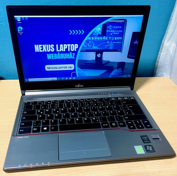 Kivl r! Fujitsu Lifebook E734 laptop (i5-G4/8GB/500/128) - 1 v gar