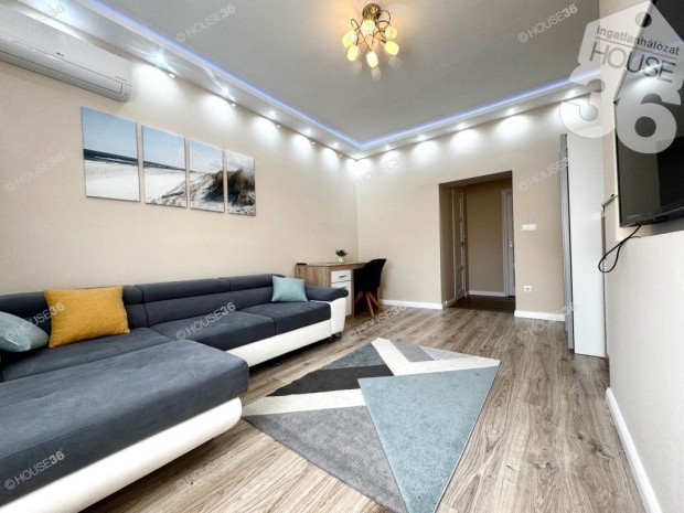 Kiv�l� befektet�snek �s saj�t lak�snak is!