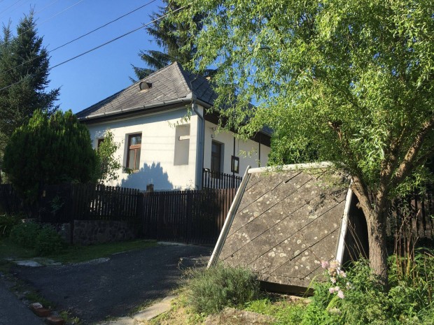 Kiv�teles lehet�s�g befektet�knek �s csal�doknak!