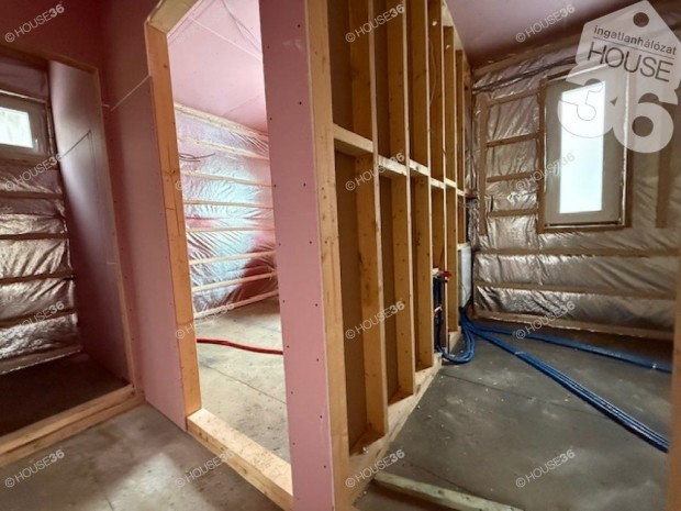 Kiv�teles lehet�s�g kecskem�tt�l 10 percre, start hitellel!