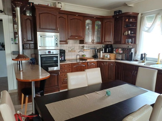 Kiv�teles otthon a F�szek lak�parkban  minden adott a k�nyelmes �leth