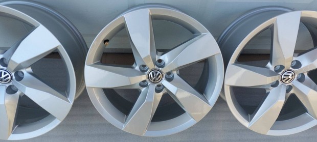 Kkk Gyri,j, VW T-Cross-Taigo 2G 17/Chesterfild/ alufelni 5x100