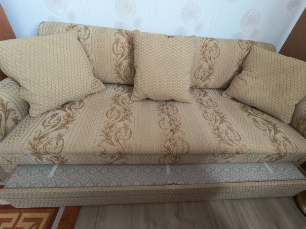 Klasszikus �l�garnit�ra, �gyazhat�