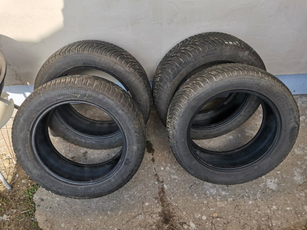 Kleber 205/55 R16 4-vszakos Gumi