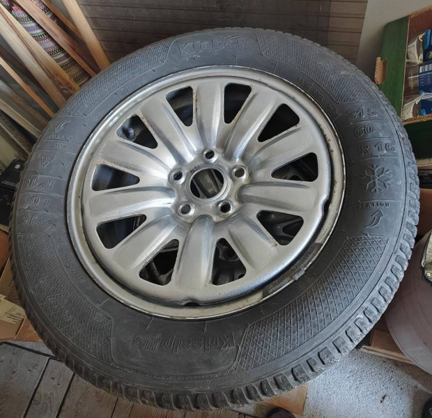Kleber 215/60 R16 autógumi garnitúra eladó