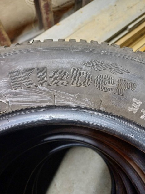 Kleber 215/65R16 tligumi elad