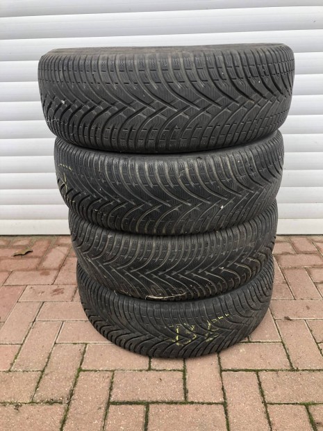 Kleber 215/65 R16 SUV tli gumi