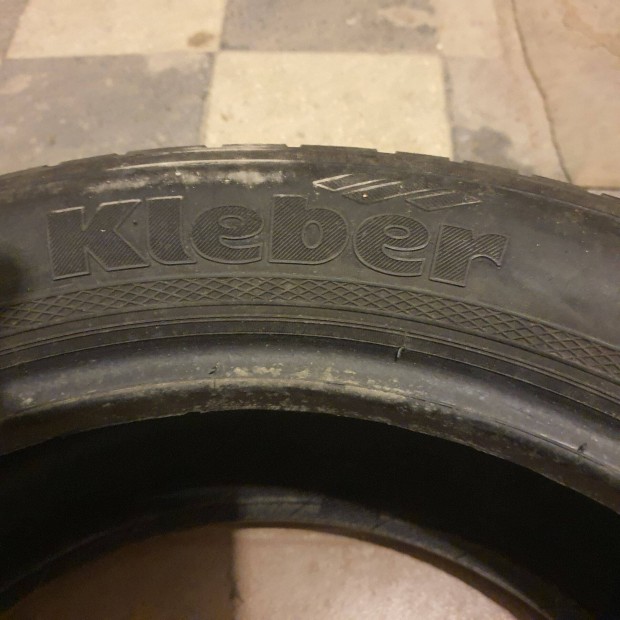Kleber 225/50 R17 ny�ri gumi