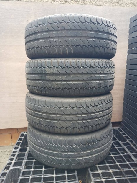 Kleber 225/55 R17 nyári gumi garnitúra eladó