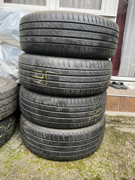 Kleber Dynaxer 215/60/R16 Nyári Gumi !!!