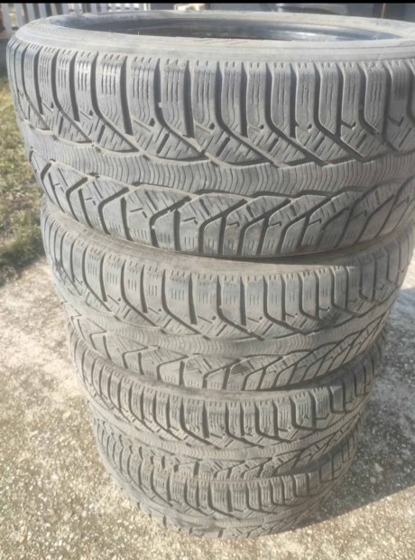 Kleber hasznlt tli gumik 205/55/R16 eladk