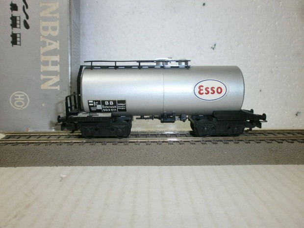 Kleinbahn 355 - Bb "Esso" tartly kocsi - H0 - ( K-11)