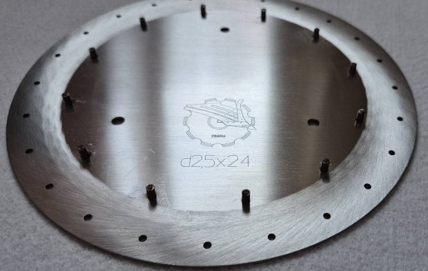 Kleine Multicorn 2,5x24 vet�t�rcsa 