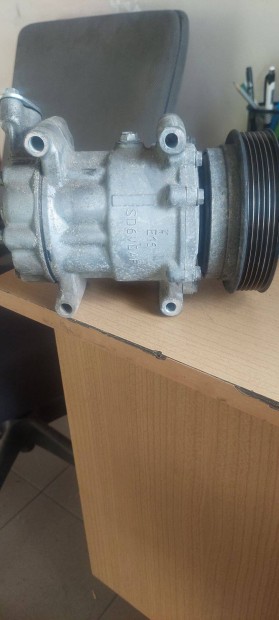 Klima kompresszor 8200953359