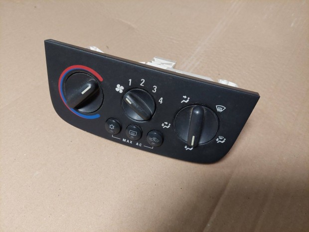 Kl�m�s f�t�skapcsol� egys�g - Opel Corsa, Combo C modellhez elad�