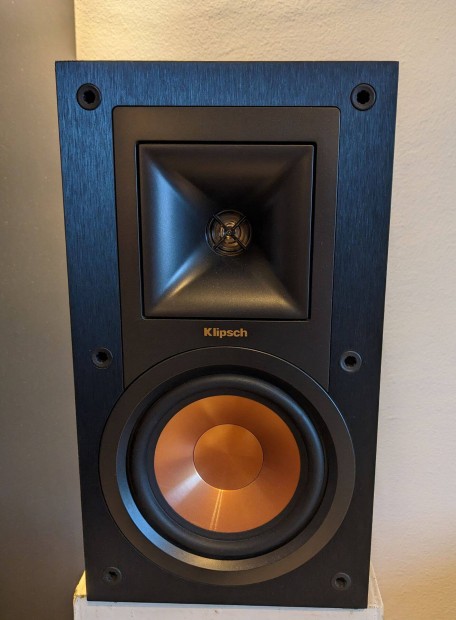 Klipsch R15-M hangfalpr