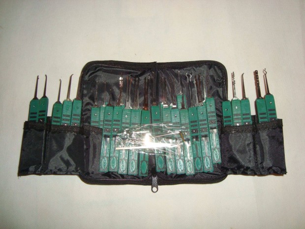 Klom Premium Master Set 35 darabos Lockpick szett zrfs