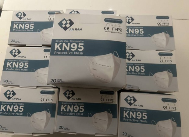 Kn 75 s maszk eldobhat 20db os