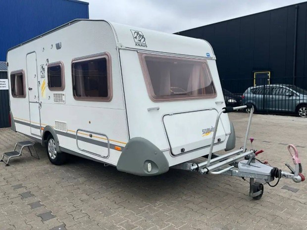 Knaus 450 Tqf lakkocsi