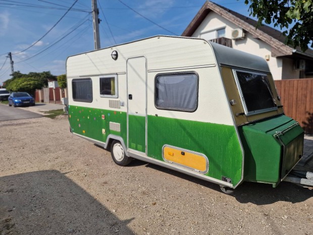 Knaus 500 sszkomfortos lakokocsi (zuhany,w