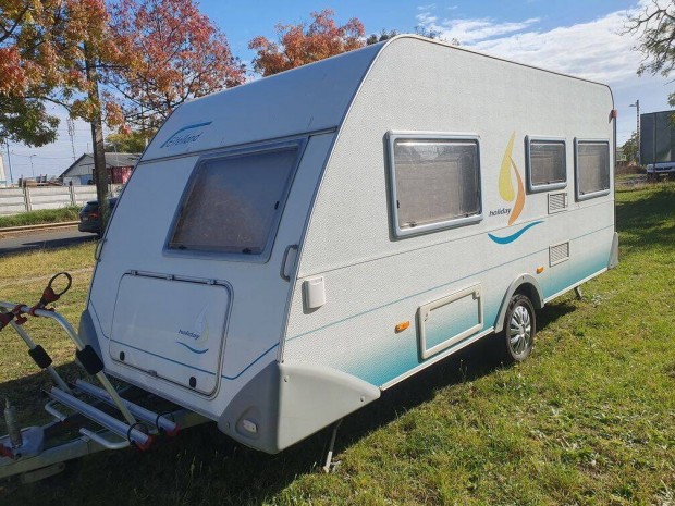 Knaus Eifelland Holiday 460, knny, 4 szemlyes lakkocsi elad