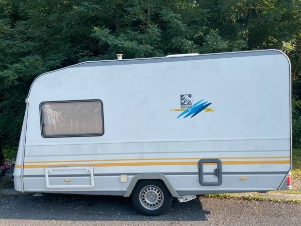 Knaus Südwind 395 TK lakókocsi