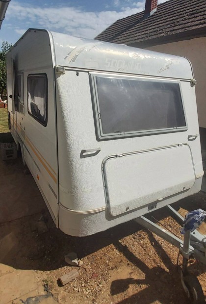 Knaus Sdwind Lakkocsi