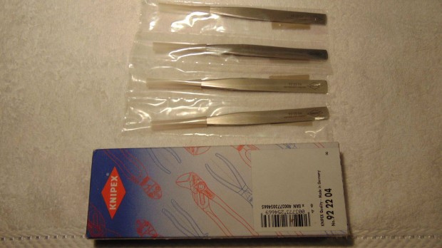 Knipex 92 22 04 preczis csipesz, 130 mm