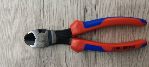 Knipex oldalcsp 180 mm