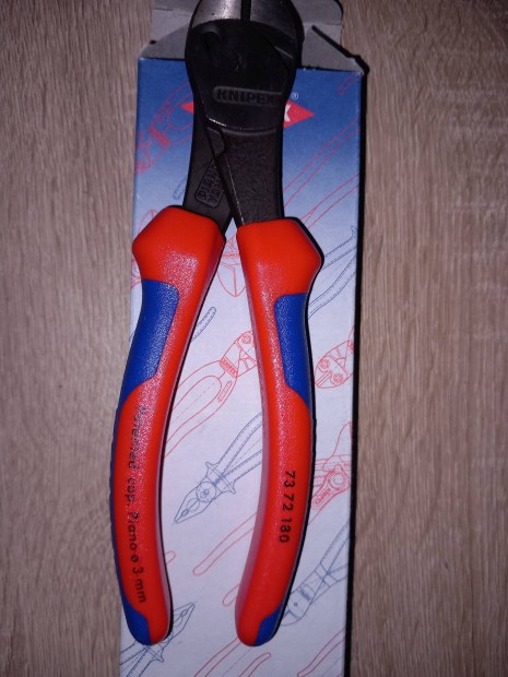 Knipex twinforce megerstett oldalcsp fog