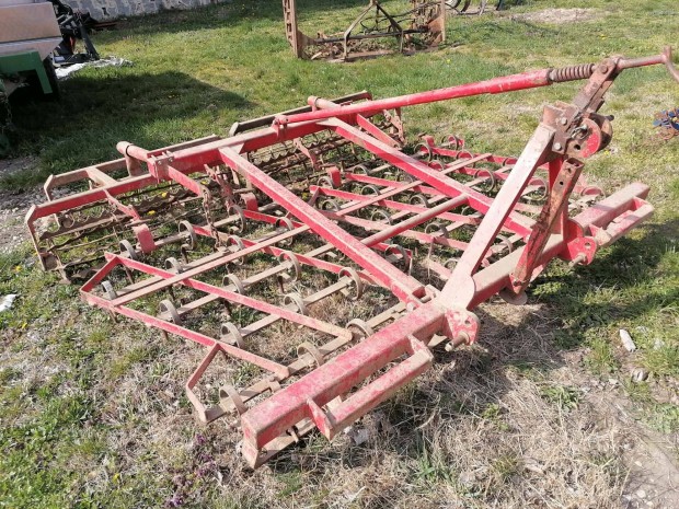 Knoche 2,5 m�teres kombin�tor kicsi rug�kap�kkal