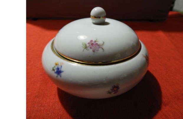 Kbnyai porceln - bonbonier