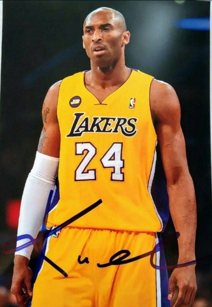 Kobe Bryant Lakers eredeti alirt, dediklt fnykp