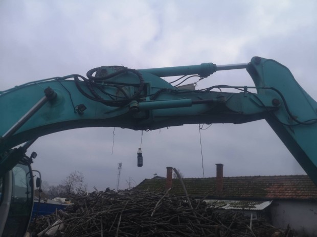 Kobelco sk235 lncos 