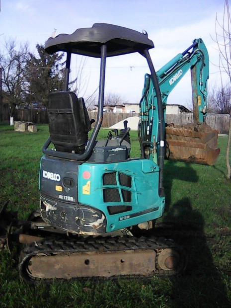 Kobelco yanmar kubota minikotro markolo rakod elad