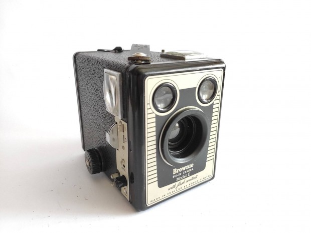 Kodak Brownie Six-20 Model E