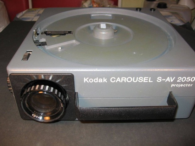 Kodak Carousel S AV 2050 Krtras Diavetit