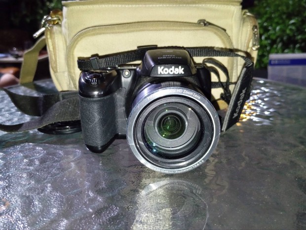 Kodak Pixpro Az525