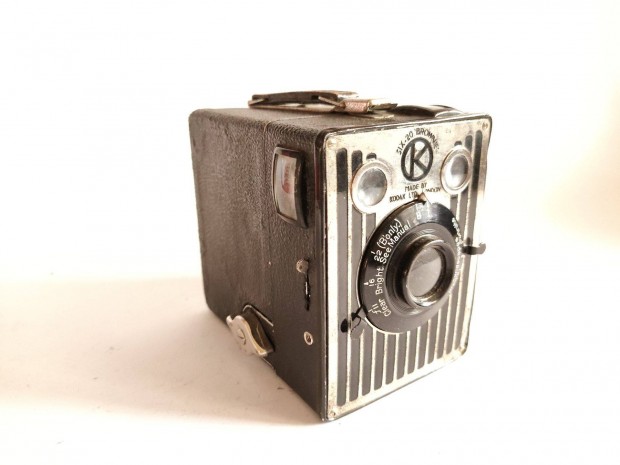 Kodak Six-20 Brownie Model A