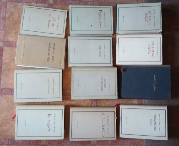 Kodolnyi Jnos knyvek 13db (pl.: Julianus bart. )
