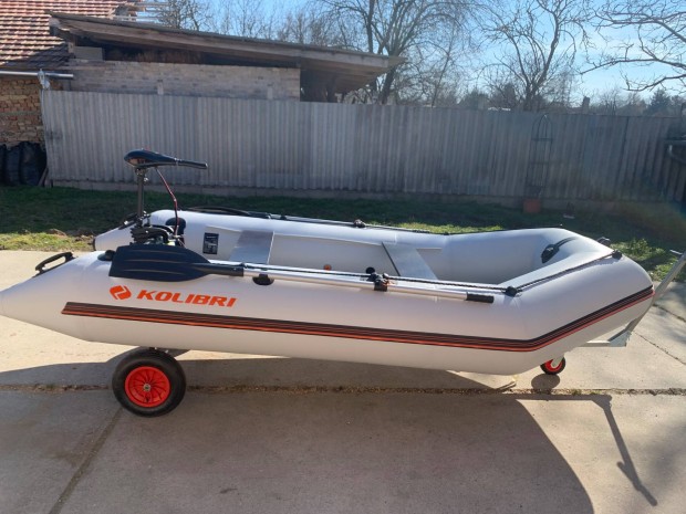 Kolibri KM-330 gumics�nak+ Fox 65 lbs motor+ k�zi s�lyakocsi egyben