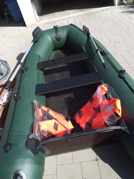Kolibri motorcsnak elad!