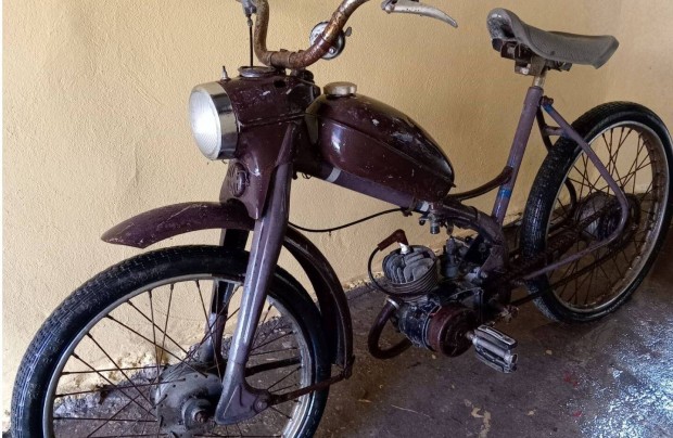 Komár 1,1964-es évjárat,fellelt állapotban alkatrészként eladó