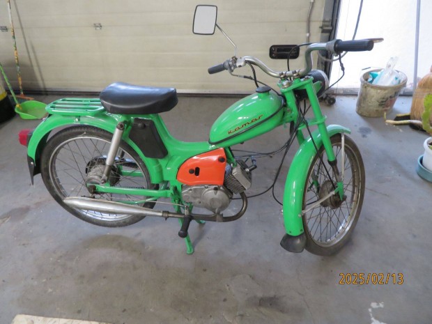 Komr 2 moped elad