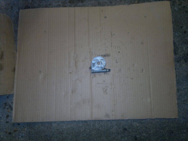 Kom�r-romet km meghajto