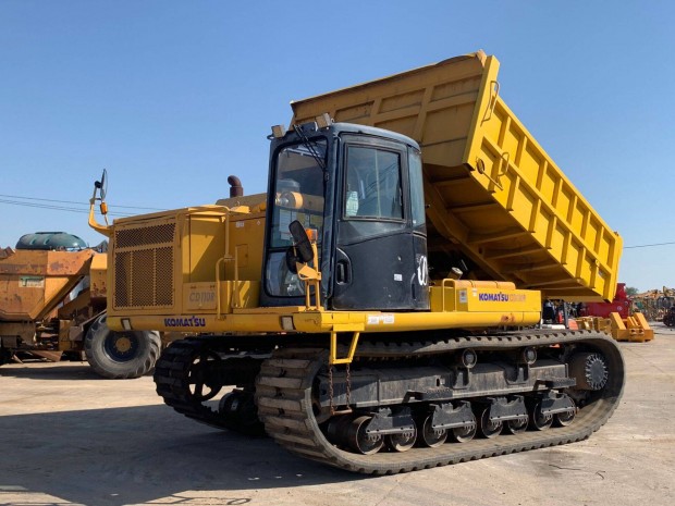 Komatsu CD110R-1 gumilncos dmper