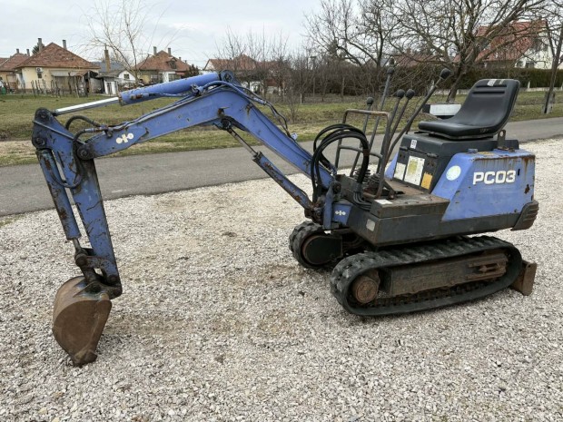 Komatsu PC03 mini forg� kotr� Jap�n Gehl  