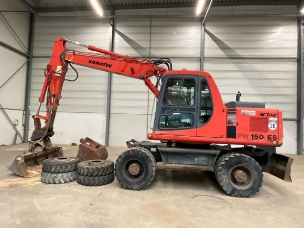 Komatsu PW 150Es-6K / 9.293 h üzemóra / Lízing 20%-tól